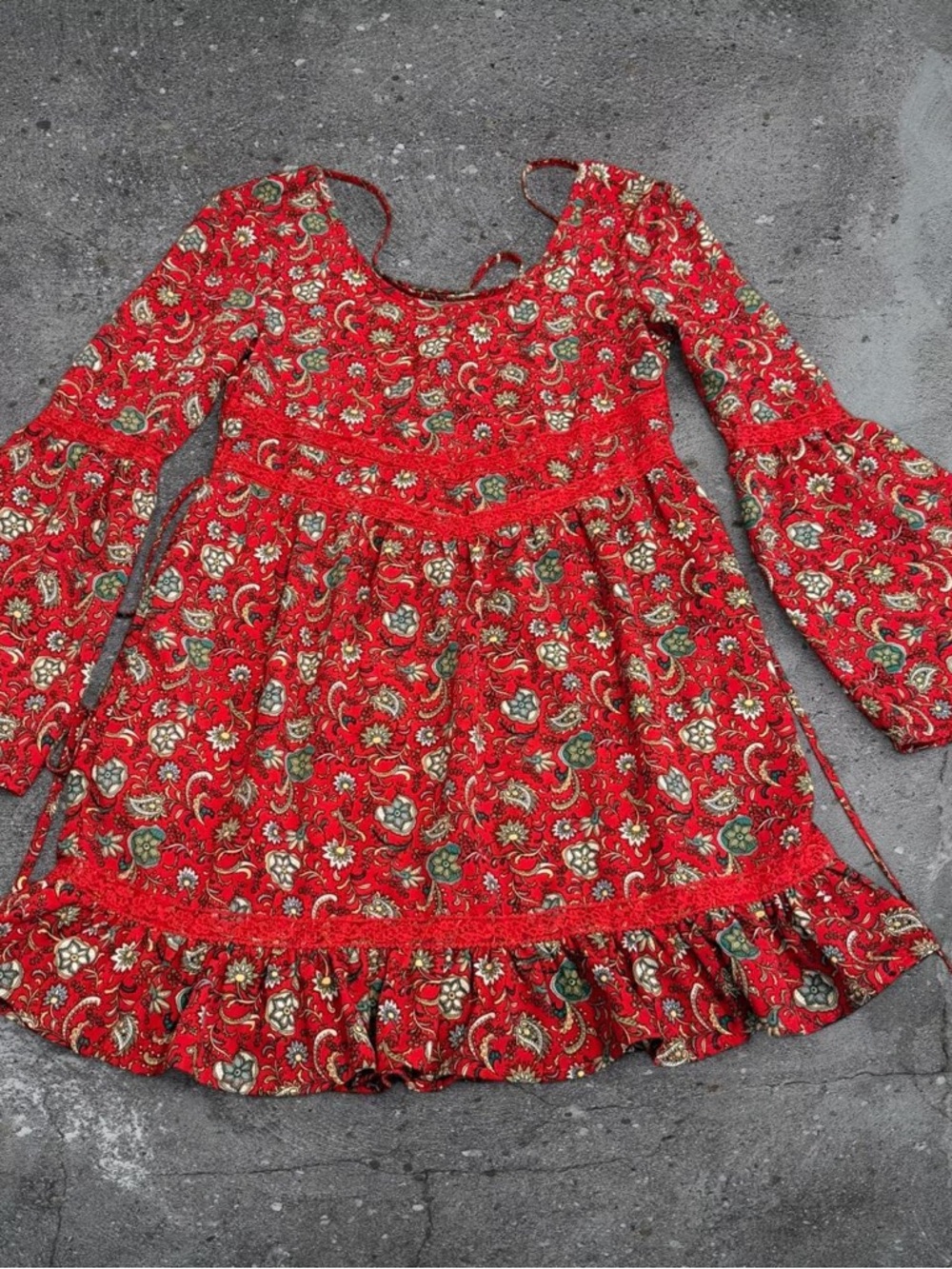 boho coquette red paisley mini dress baby doll bell sleeve